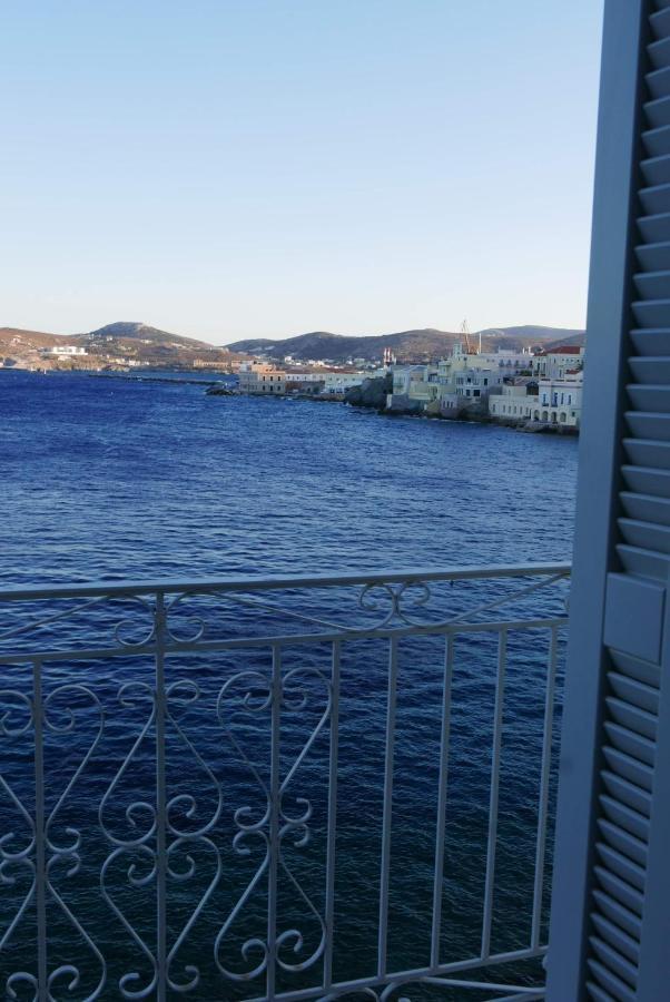 Seaside Serenade 1, Suite Ermoupoli Dış mekan fotoğraf